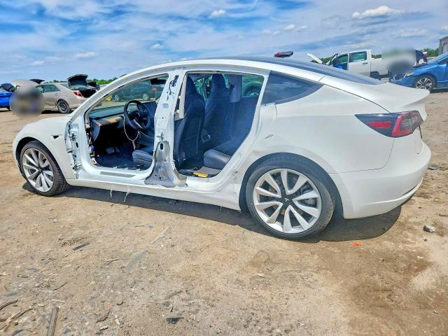 55760086 :رقم المزاد ، 5YJ3E1EBXLF638745 vin ، 2020 Tesla Model 3 مزاد بيع