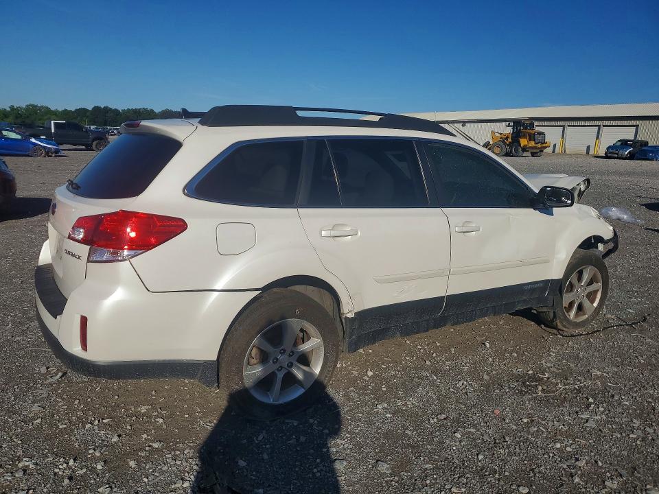 57386996 :رقم المزاد ، 4S4BRCLC6E3258031 vin ، 2014 Subaru Outback مزاد بيع