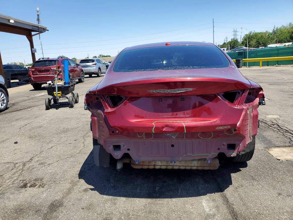 58977756 :رقم المزاد ، 1C3CCCAB9FN552912 vin ، 2015 Chrysler 200 مزاد بيع