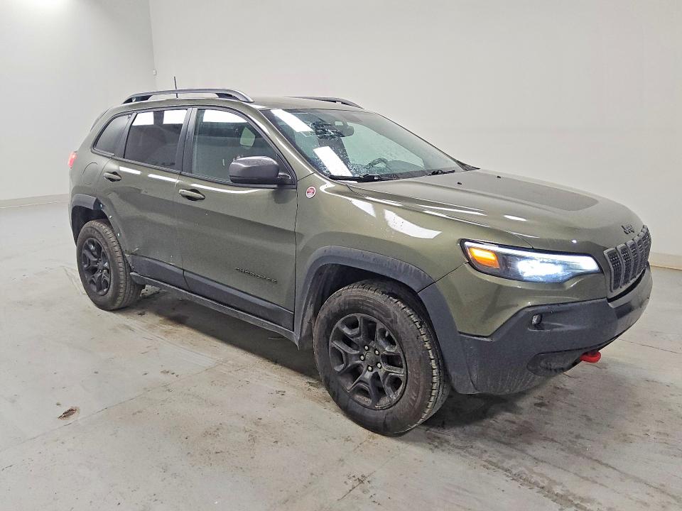 2019 Jeep Cherokee მანქანა იყიდება აუქციონზე, vin: 1C4PJMBX0KD138727, აუქციონის ნომერი: 54099246