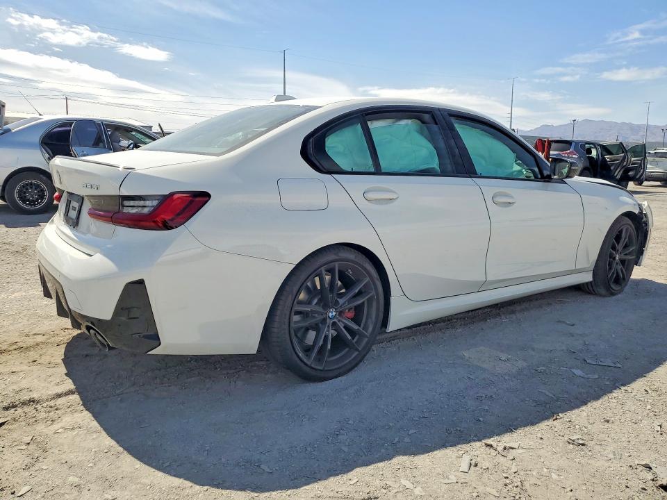 56510556 :رقم المزاد ، 3MW69FF00R8E55621 vin ، 2024 Bmw 330i مزاد بيع