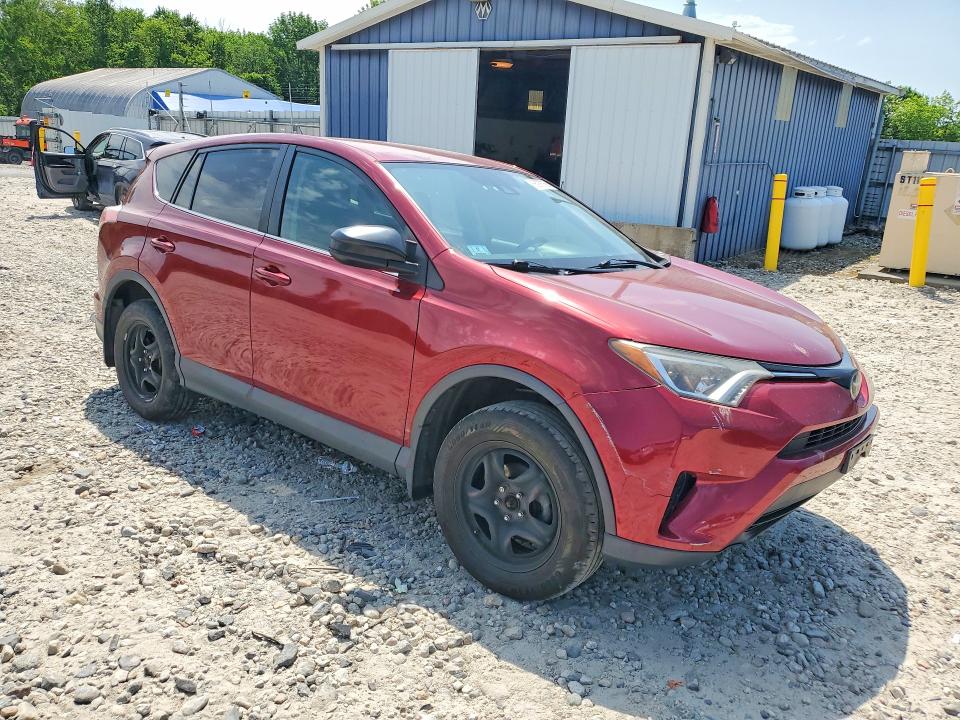 56978756 :رقم المزاد ، 2T3BFREV2JW767314 vin ، 2018 Toyota Rav4 مزاد بيع