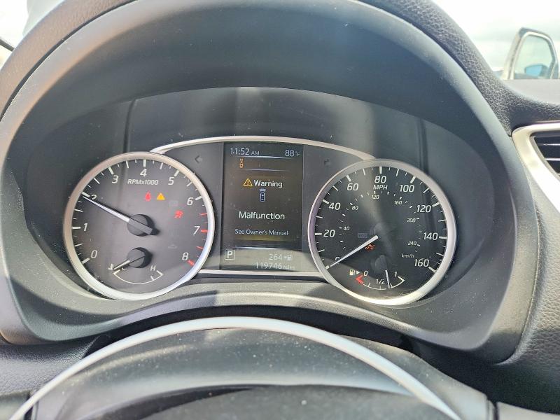 51825146 :رقم المزاد ، 3N1AB7AP7JY303371 vin ، 2018 Nissan Sentra مزاد بيع