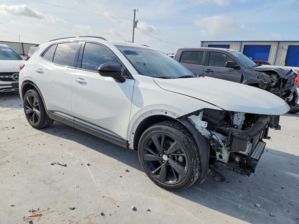 58150546 :رقم المزاد ، LRBFZNR45MD111868 vin ، 2021 Buick Envision مزاد بيع