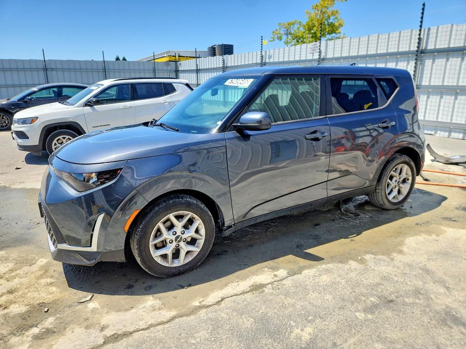 Продажа на аукционе авто 2023 Kia Soul, vin: KNDJ23AU5P7879904, номер лота: 57949646