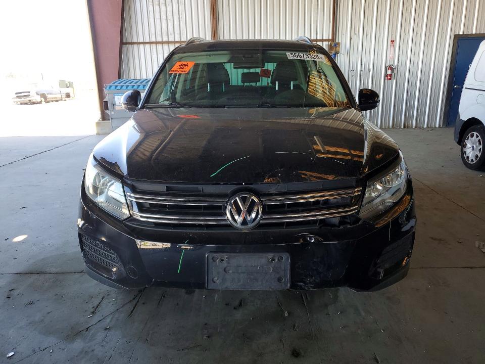 2017 Volkswagen Tiguan მანქანა იყიდება აუქციონზე, vin: WVGRV7AX1HK002722, აუქციონის ნომერი: 56673326