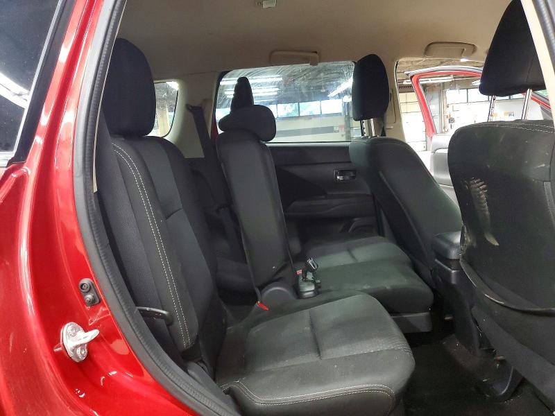 56949026 :رقم المزاد ، JA4AZ3A31JZ057013 vin ، 2018 Mitsubishi Outlander مزاد بيع