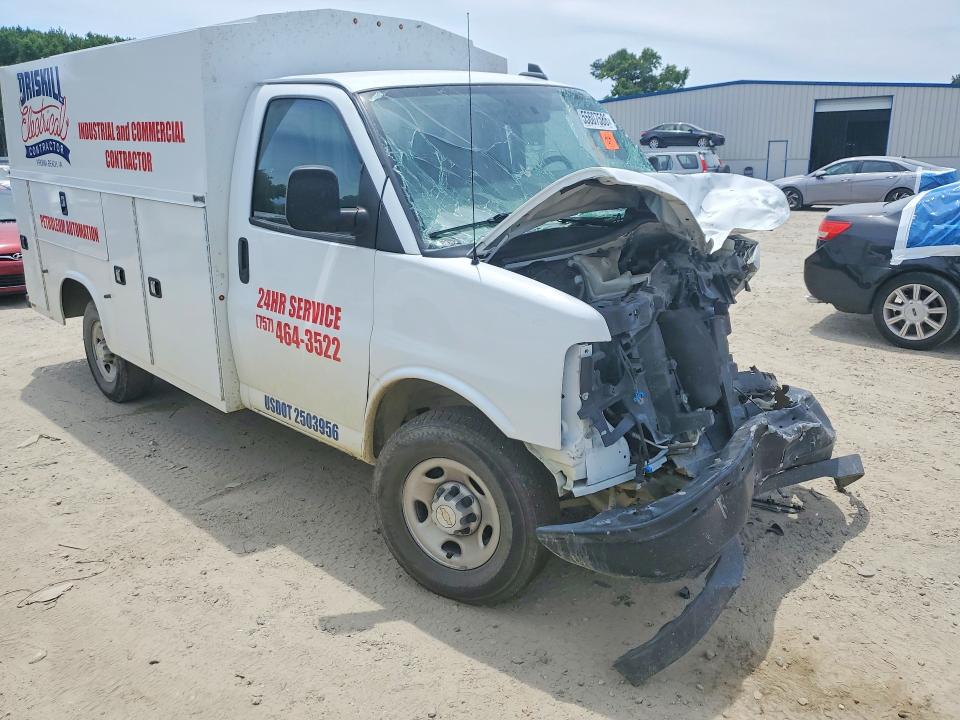 55607586 :رقم المزاد ، 1GB0GRF7XP1103973 vin ، 2023 Chevrolet Express G3500 مزاد بيع