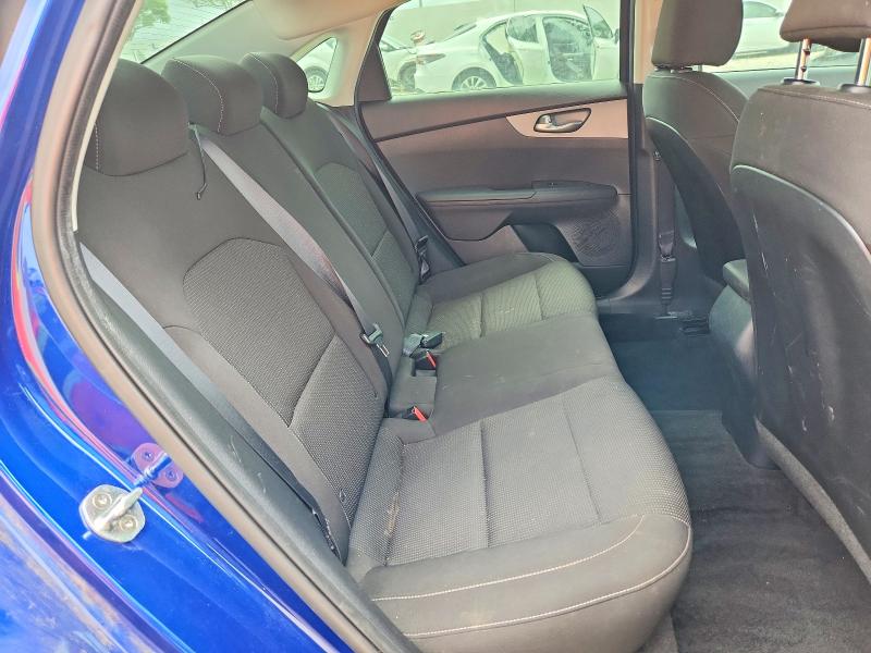 56447526 :رقم المزاد ، 3KPF24AD5LE252495 vin ، 2020 Kia Forte مزاد بيع