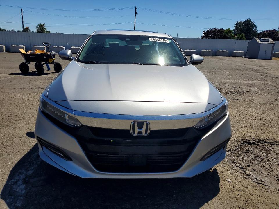 56806176 :رقم المزاد ، 1HGCV2F51JA014449 vin ، 2018 Honda Accord مزاد بيع