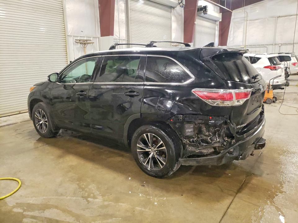 56183526 :رقم المزاد ، 5TDJKRFH2GS320234 vin ، 2016 Toyota Highlander مزاد بيع