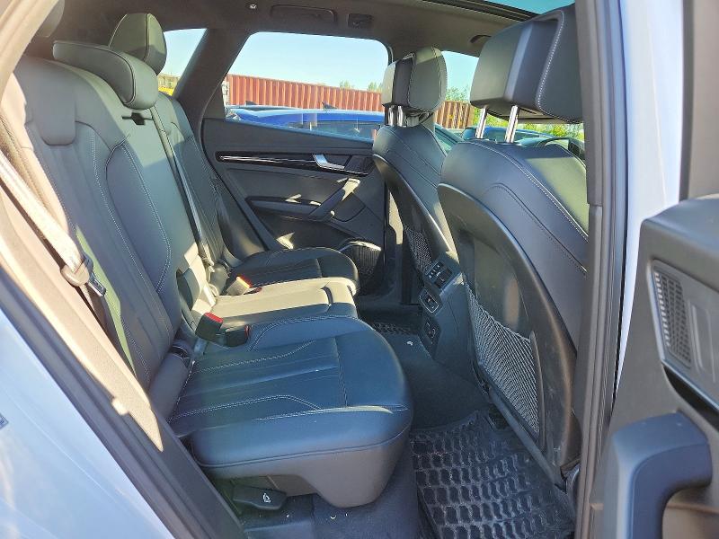 56779656 :رقم المزاد ، WA1FAAFY9N2023910 vin ، 2022 Audi Q5 مزاد بيع