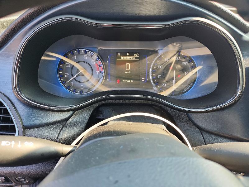 57362026 :رقم المزاد ، 1C3CCCBB7FN573112 vin ، 2015 Chrysler 200 مزاد بيع
