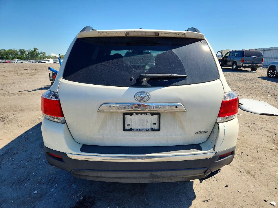 55202186 :رقم المزاد ، 5TDBK3EH5DS238741 vin ، 2013 Toyota Highlander مزاد بيع