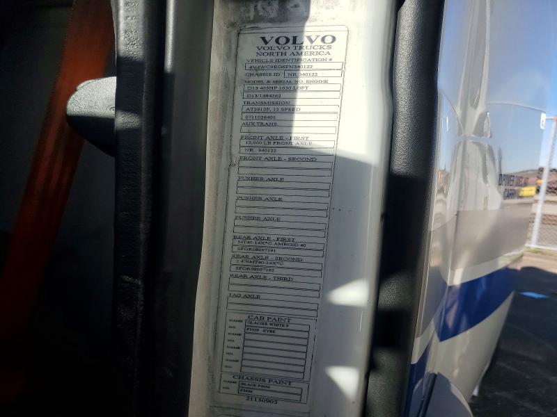 63253476 :رقم المزاد ، 4V4WC9EG6PN340122 vin ، 2023 Volvo Vnr مزاد بيع