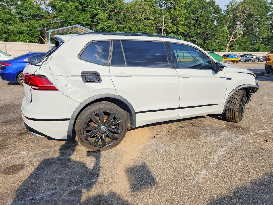 59319356 :رقم المزاد ، 3VV3B7AX1MM084975 vin ، 2021 Volkswagen Tiguan مزاد بيع