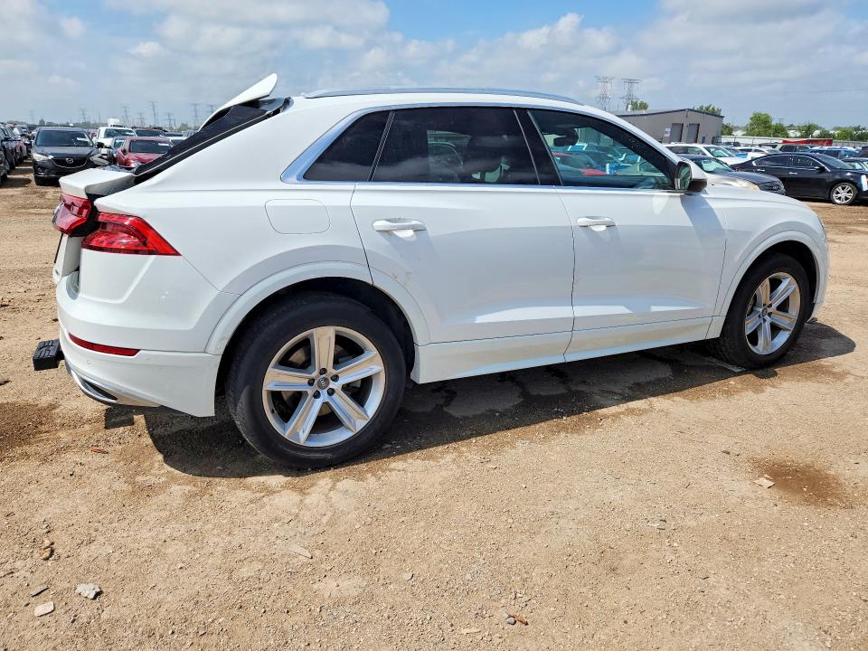 57831476 :رقم المزاد ، WA1AVAF1XKD019768 vin ، 2019 Audi Q8 مزاد بيع