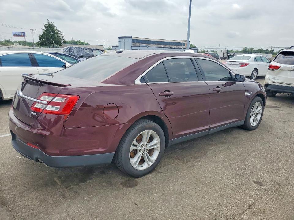 2018 Ford Taurus მანქანა იყიდება აუქციონზე, vin: 1FAHP2E89JG135601, აუქციონის ნომერი: 56343186