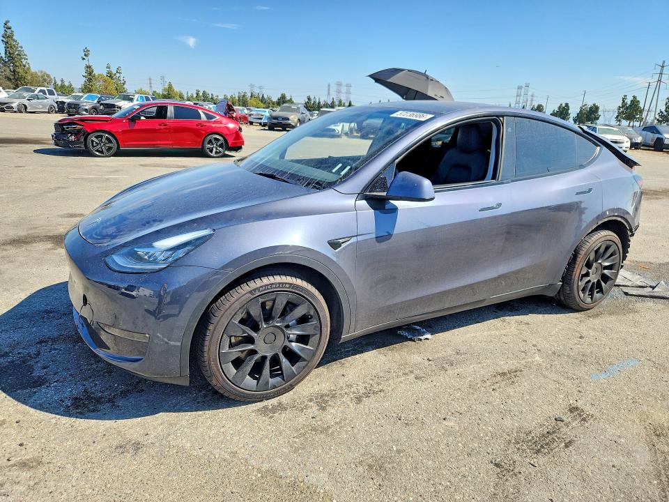 2023 Tesla Model Y მანქანა იყიდება აუქციონზე, vin: 7SAYGDEE6PA117880, აუქციონის ნომერი: 57236986