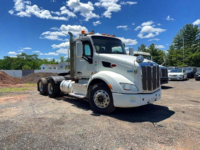 Продажа на аукционе авто 2014 Peterbilt 579, vin: 1XPBDP9X3ED250479, номер лота: 56096406