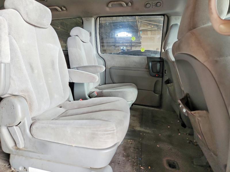 2006 Kia Sedona მანქანა იყიდება აუქციონზე, vin: KNDMB233X66032201, აუქციონის ნომერი: 58743946
