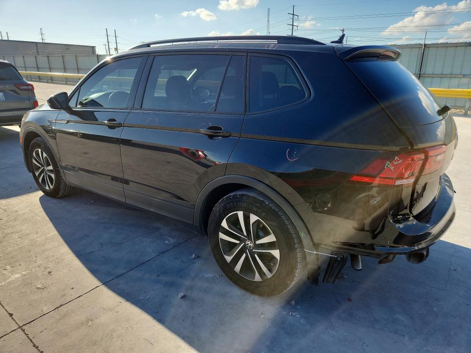55972326 :رقم المزاد ، 3VVRB7AX8PM065189 vin ، 2023 Volkswagen Tiguan مزاد بيع