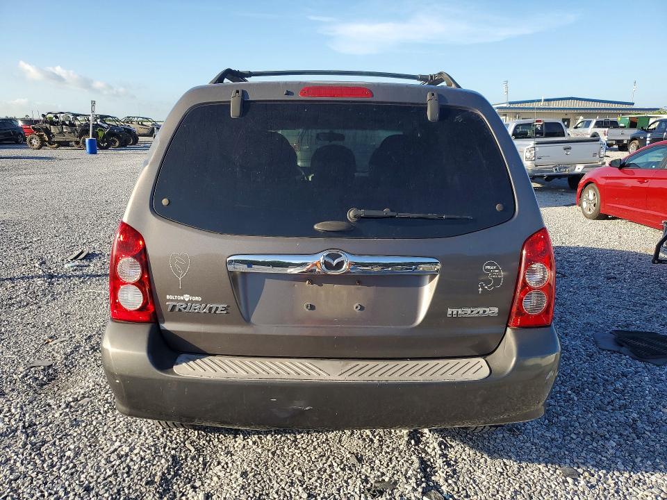 55693716 :رقم المزاد ، 4F2CZ04155KM09225 vin ، 2005 Mazda Tribute مزاد بيع