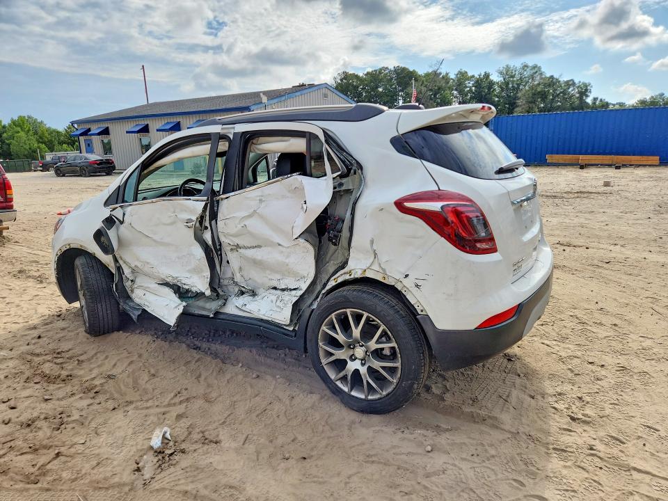 56889846 :رقم المزاد ، KL4CJ2SB5JB616328 vin ، 2018 Buick Encore مزاد بيع