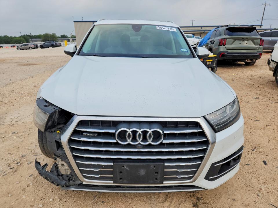 58425316 :رقم المزاد ، WA1VAAF75JD018284 vin ، 2018 Audi Q7 مزاد بيع