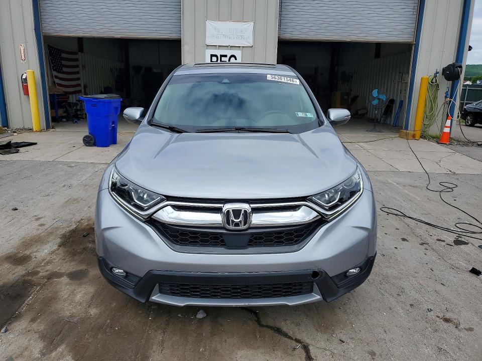 56301546 :رقم المزاد ، 5J6RW2H86KL031082 vin ، 2019 Honda Cr-v مزاد بيع