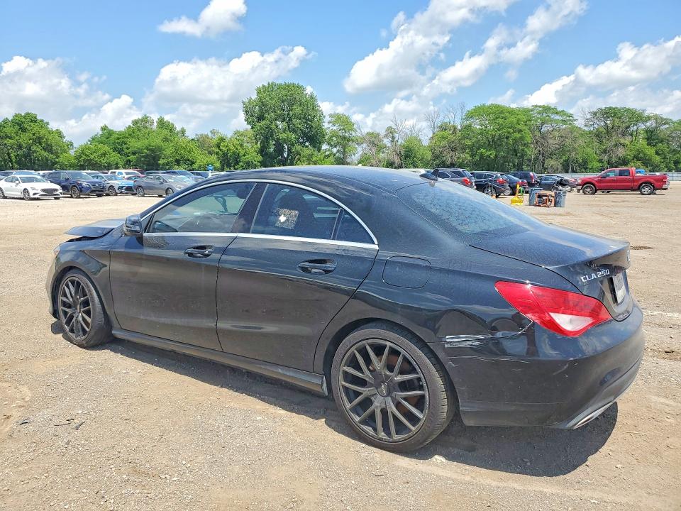 54560356 :رقم المزاد ، WDDSJ4GB0JN554363 vin ، 2018 Mercedes-benz Cla مزاد بيع
