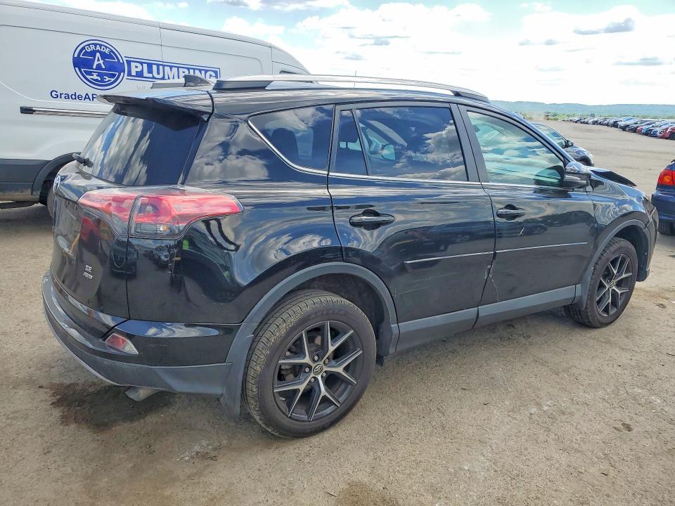 Продажа на аукционе авто 2018 Toyota Rav4, vin: 2T3JFREV4JW806657, номер лота: 55837486