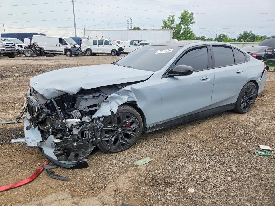 2026 Bmw 530 მანქანა იყიდება აუქციონზე, vin: WBA53FJ01TCV70264, აუქციონის ნომერი: 57304726