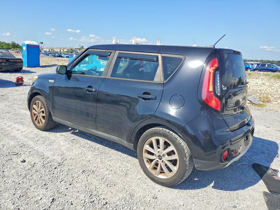 2017 Kia Soul მანქანა იყიდება აუქციონზე, vin: KNDJP3A53H7442186, აუქციონის ნომერი: 58269366