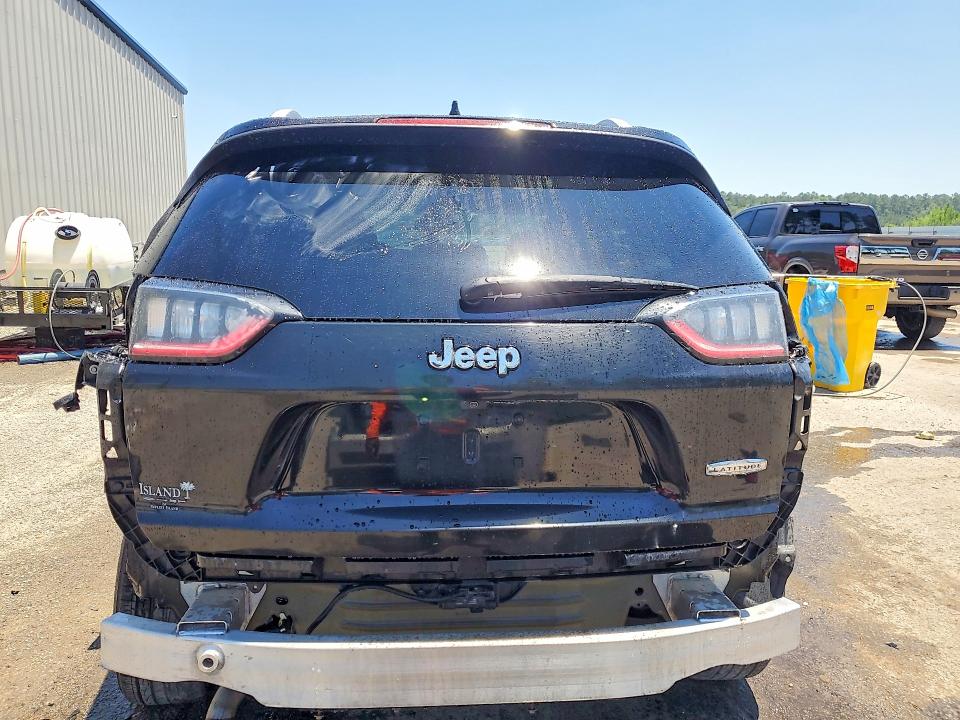 2019 Jeep Cherokee მანქანა იყიდება აუქციონზე, vin: 1C4PJLLB2KD173587, აუქციონის ნომერი: 56138386