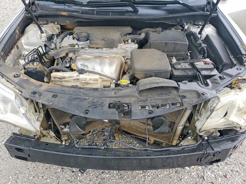56084956 :رقم المزاد ، 4T4BF1FK4ER423851 vin ، 2014 Toyota Camry مزاد بيع
