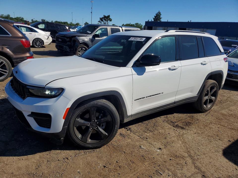 Продаж на аукціоні авто 2024 Jeep Grand Cherokee, vin: 1C4RJHAGXRC218327, номер лоту: 57883736