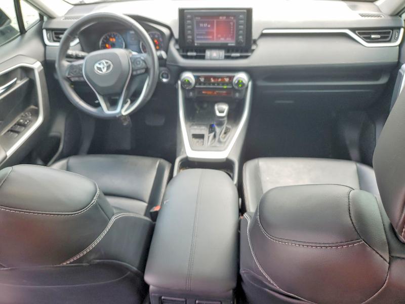 2021 Toyota Rav4 მანქანა იყიდება აუქციონზე, vin: 2T3C1RFV7MW122096, აუქციონის ნომერი: 55541716