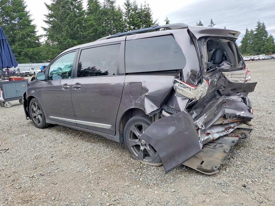 Продаж на аукціоні авто 2017 Toyota Sienna, vin: 5TDXZ3DC4HS779261, номер лоту: 56648046