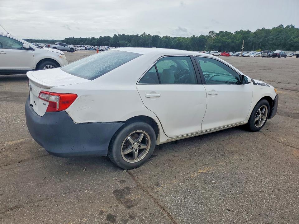 56876776 :رقم المزاد ، 4T1BF1FK7CU524583 vin ، 2012 Toyota Camry مزاد بيع