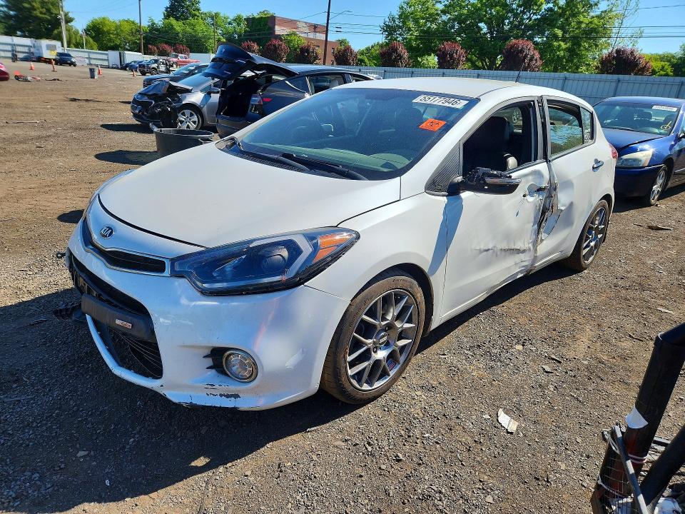 55177946 :رقم المزاد ، KNAFZ5A32G5632465 vin ، 2016 Kia Forte مزاد بيع