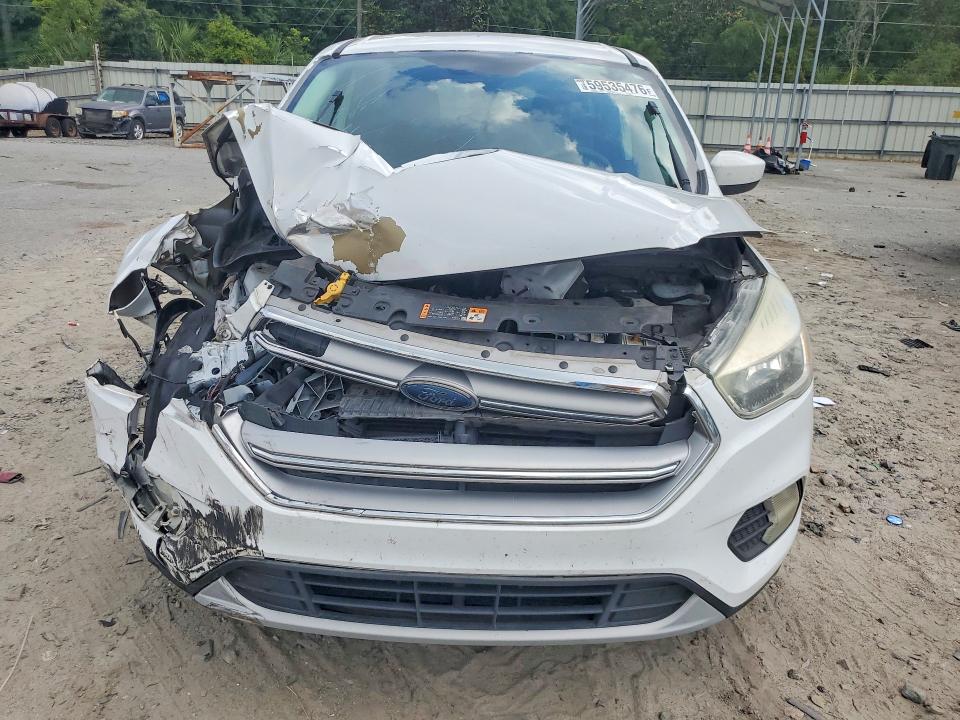 59535476 :رقم المزاد ، 1FMCU0GD0HUE39645 vin ، 2017 Ford Escape مزاد بيع