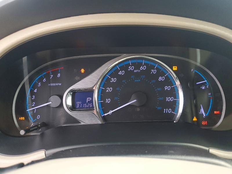 58924766 :رقم المزاد ، 5TDYK3DC8DS336985 vin ، 2013 Toyota Sienna مزاد بيع
