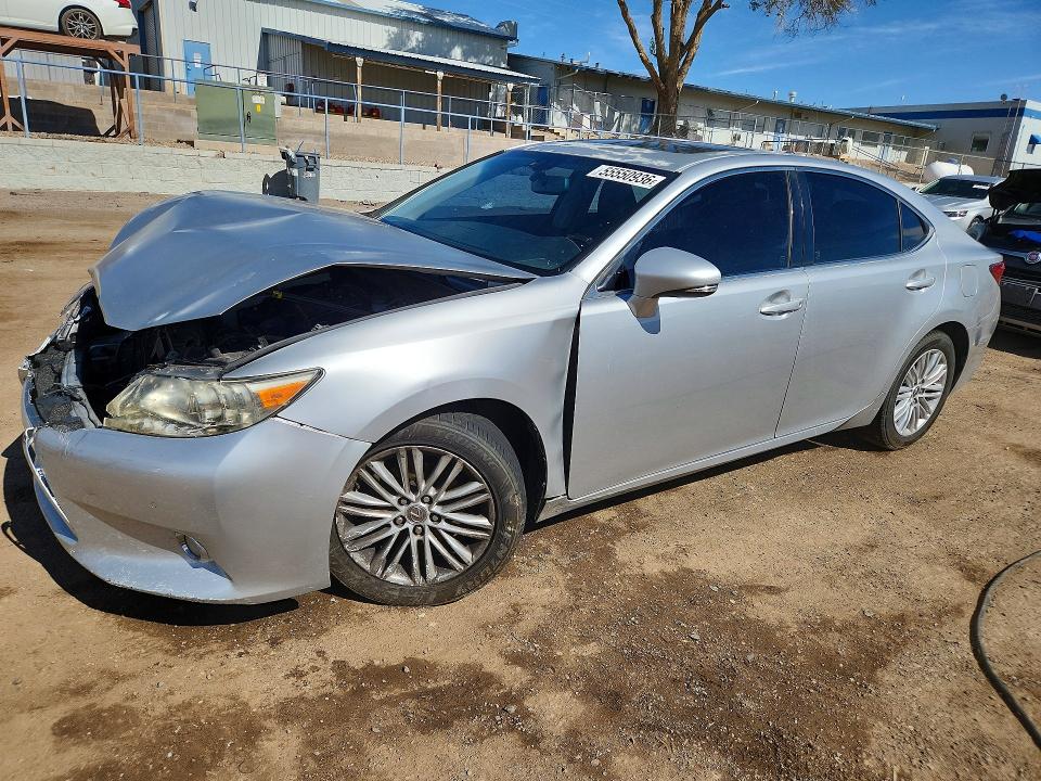 55550936 :رقم المزاد ، JTHBK1GG8E2101003 vin ، 2014 Lexus Es مزاد بيع