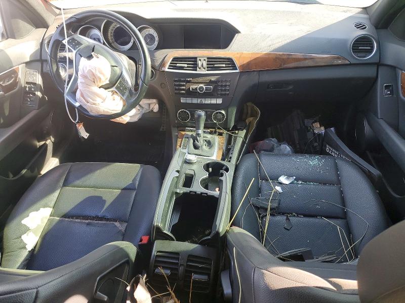 2013 Mercedes-benz C მანქანა იყიდება აუქციონზე, vin: WDDGF8AB2DR242212, აუქციონის ნომერი: 56223456
