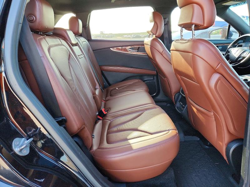 Продаж на аукціоні авто 2018 Lincoln Mkx, vin: 2LMPJ6LR2JBL30666, номер лоту: 57156196