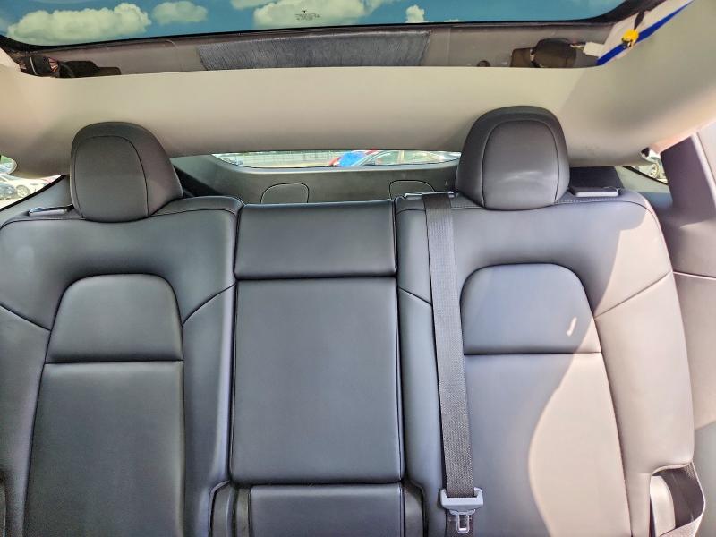 57269036 :رقم المزاد ، 7SAYGAEEXNF383417 vin ، 2022 Tesla Model Y مزاد بيع