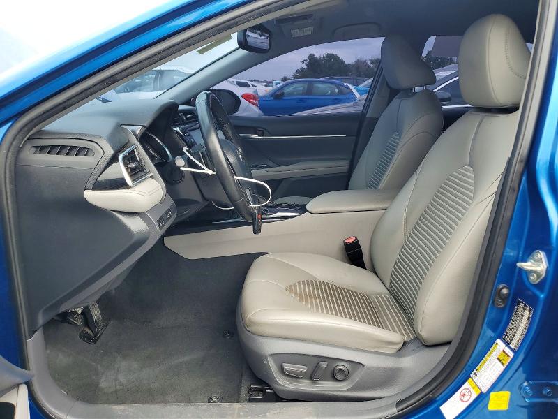 2018 Toyota Camry მანქანა იყიდება აუქციონზე, vin: 4T1B11HK2JU080277, აუქციონის ნომერი: 56030066