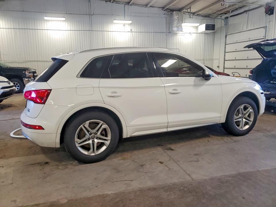 58127066 :رقم المزاد ، WA1BNAFY7J2174533 vin ، 2018 Audi Q5 مزاد بيع