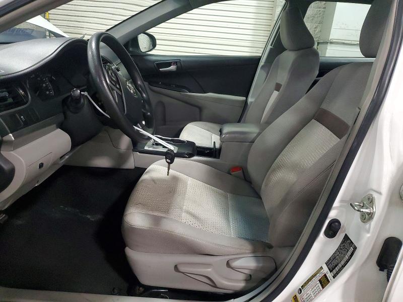 2014 Toyota Camry მანქანა იყიდება აუქციონზე, vin: 4T4BF1FK9ER348600, აუქციონის ნომერი: 55610686